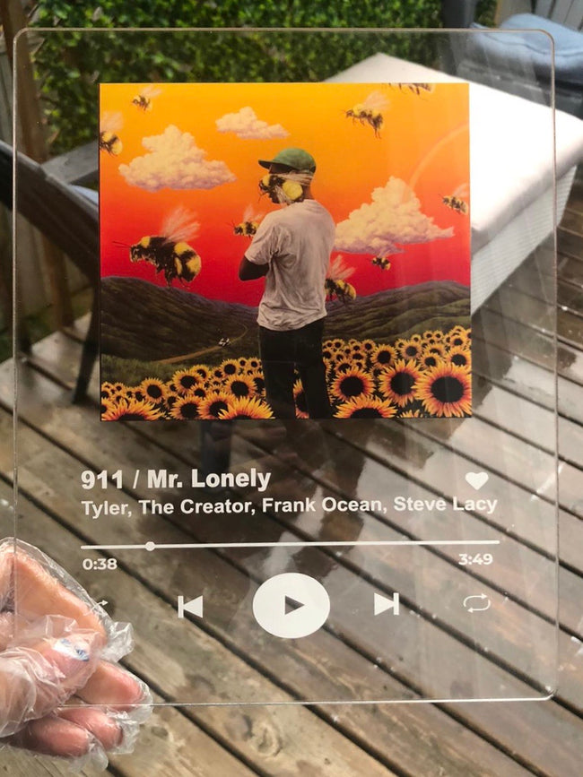 Acrylic printed Spotify song plaque with rounded corners! Fully Customizable